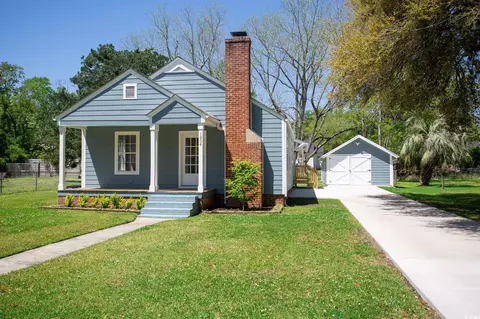 1904 Oak St, Georgetown, SC 29440