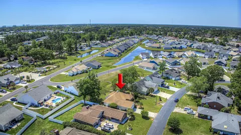 View/Area - 564 Circle Dr, Surfside Beach, SC 29575 photo 2 of 10
