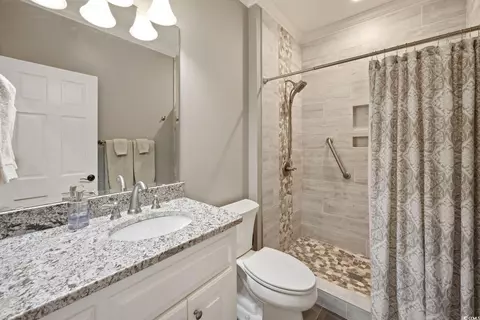 Bath - 2671 Luvan Blvd, Georgetown, SC 29440 photo 3 of 5