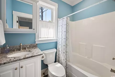 Bath - 2671 Luvan Blvd, Georgetown, SC 29440 photo 4 of 5