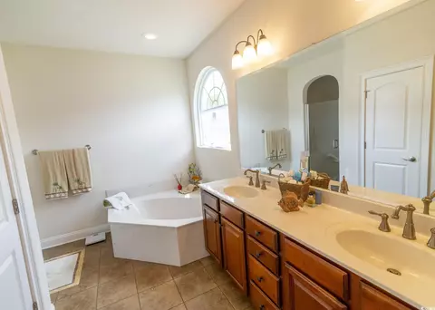 Bath - 669 Evers Loop, Surfside Beach, SC 29575 photo 1 of 5