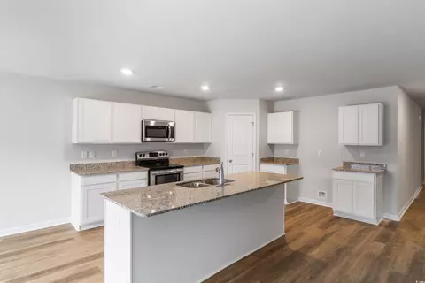 Kitchen - 88 Cape Point Dr, Conway, SC 29527 photo 2 of 4