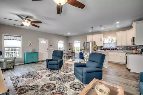 Living - 620 Surfside Dr, Surfside Beach, SC 29575 photo 2 of 3