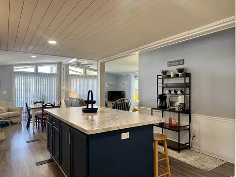 463 Sandpebble Dr, Surfside Beach, SC 29575 photo 5