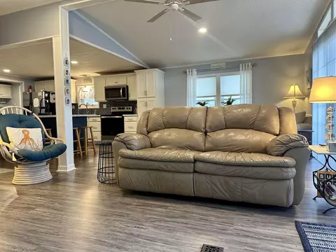 463 Sandpebble Dr, Surfside Beach, SC 29575 photo 12