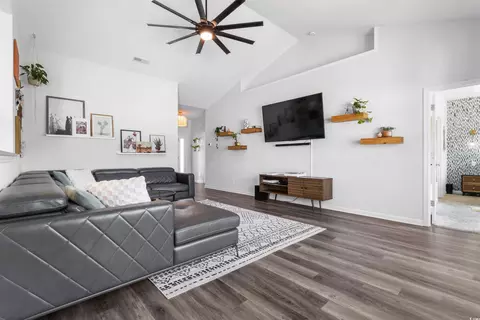 636 Chiswick Dr, Conway, SC 29526 photo 8