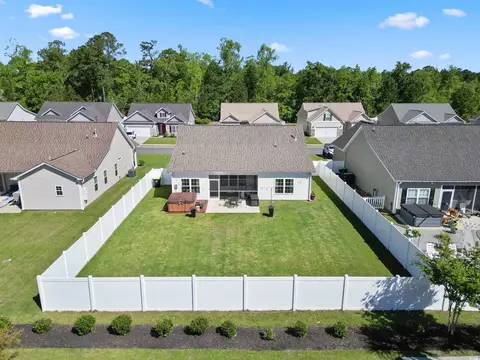 636 Chiswick Dr, Conway, SC 29526 photo 2