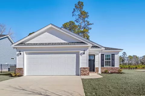734 Woodside Dr, Conway, SC 29526