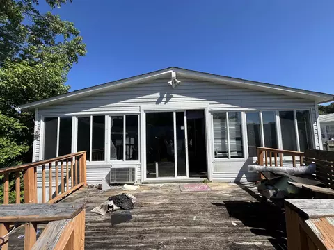 8544 Woodfield Dr, Myrtle Beach, SC 29588