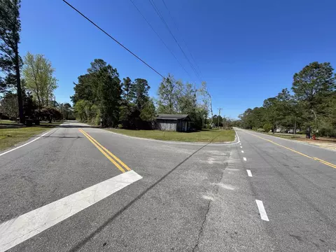 1195 Log Cabin Rd, Loris, SC 29569 photo 2
