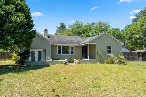 2412 S South Bay St, Georgetown, SC 29440