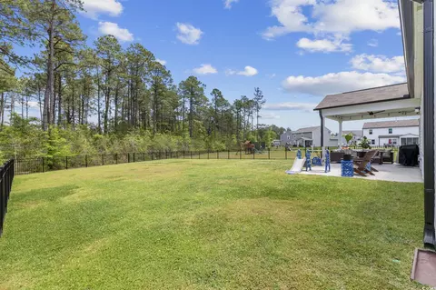 Exterior - 633 Heritage Downs Dr, Conway, SC 29526 photo 6 of 10