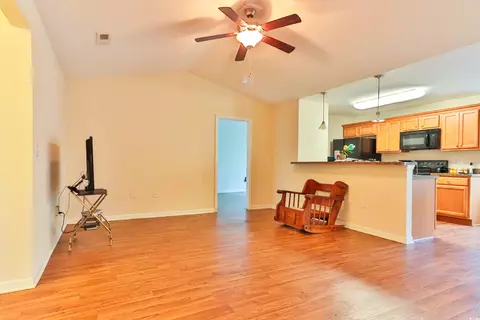 Living - 800 Benchmade Rd, Conway, SC 29527 photo 1 of 2