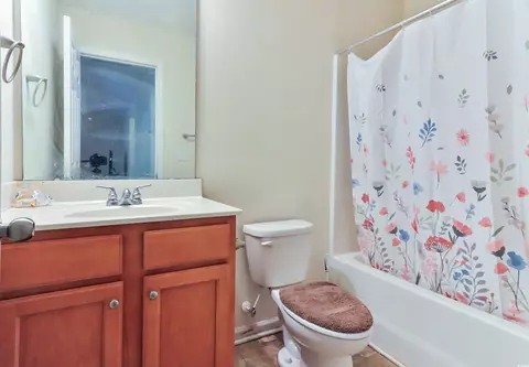 Bath - 800 Benchmade Rd, Conway, SC 29527 photo 1 of 1