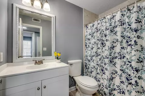 Bath - 1937 Bent Grass Dr #B, Surfside Beach, SC 29575 photo 1 of 2