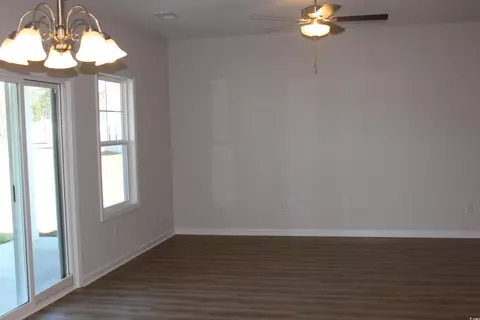 984 Log Cabin Rd, Loris, SC 29569 photo 4