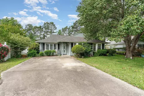 9712 Kings Grant Dr, Murrells Inlet, SC 29576
