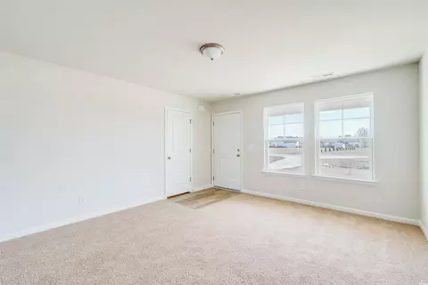 2811 Scarbrough Dr, Loris, SC 29569 photo 3