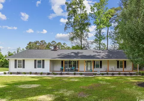 206 Country Club Dr, Conway, SC 29526