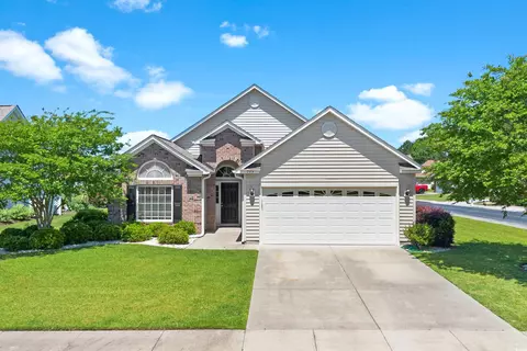 735 Sandberg St, Surfside Beach, SC 29575