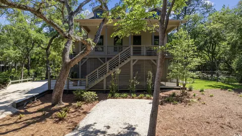 64 Old Tram Way, Pawleys Island, SC 29585