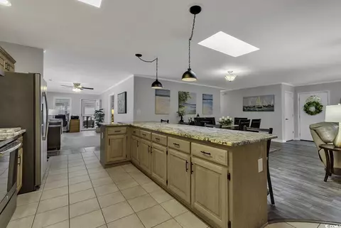617 Juniper Dr, Surfside Beach, SC 29575 photo 9