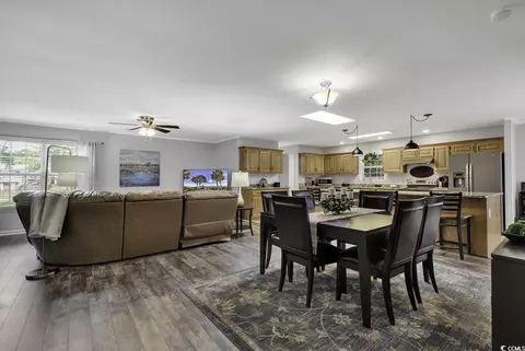 617 Juniper Dr, Surfside Beach, SC 29575 photo 4