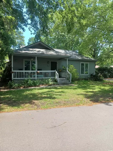 846 King James Ct, Murrells Inlet, SC 29576