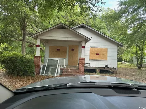 9 Laverne St, Sumter, SC 29153