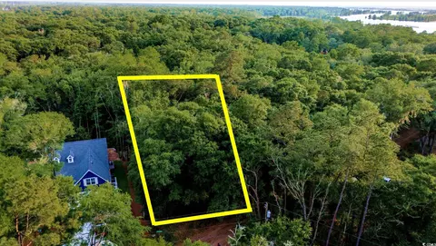 4 Hope Ln, Pawleys Island, SC 29585