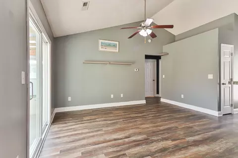 199 Heath Dr, Longs, SC 29568 photo 2
