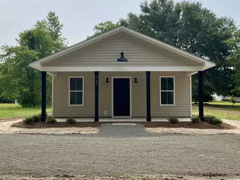 107 S Hazel Ave, Andrews, SC 29510