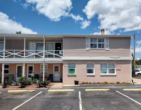 307 Flagg St #201, Myrtle Beach, SC 29577