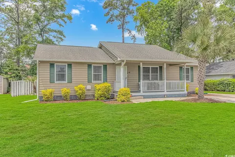 318 Robin Hood Cir, Little River, SC 29566