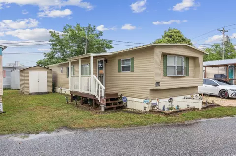 1504 Coral Reef Ln, Murrells Inlet, SC 29576
