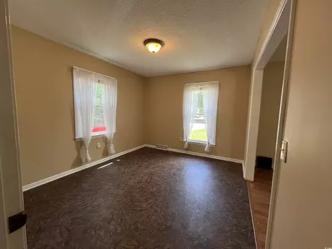 910 4th Ave, Kingstree, SC 29556 photo 3
