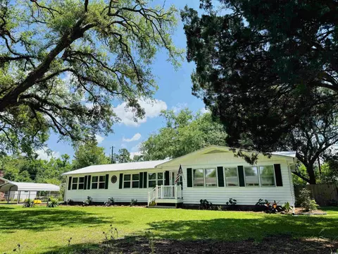 1738 Wren St, Georgetown, SC 29440