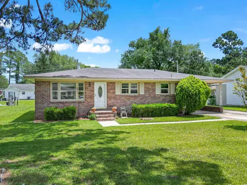 1692 Middleton St, Georgetown, SC 29440