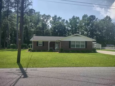 204 Williams St, Tabor City, NC 28463