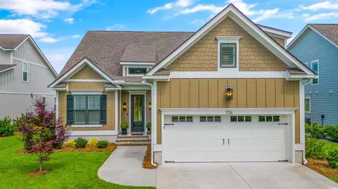 226 Spreading Oak Dr, Pawleys Island, SC 29585