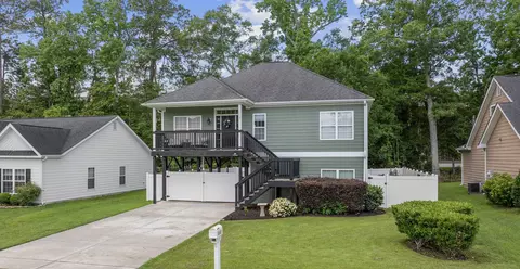 112 Kenzgar Dr, Myrtle Beach, SC 29588