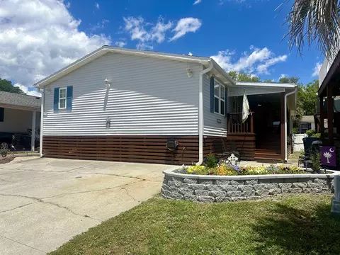 1560 Mason Cir, Surfside Beach, SC 29575