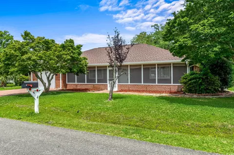 4 Shady Oak Ln, Surfside Beach, SC 29575