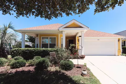 1001 Nittany Ct, Murrells Inlet, SC 29576