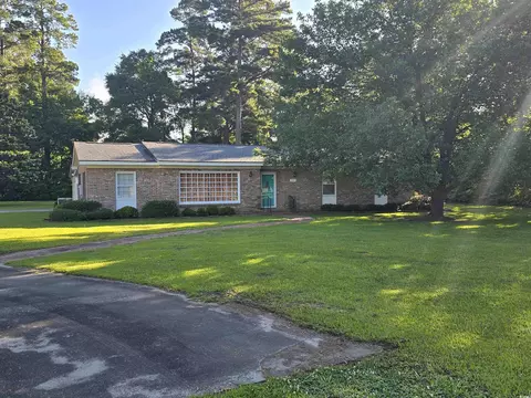237 Lakewood Ave, Georgetown, SC 29440