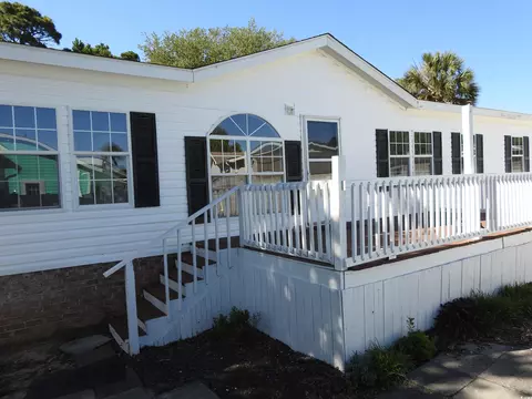 353 Misty Breeze Ln, Murrells Inlet, SC 29576