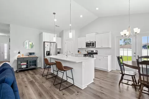 627 Rycola Cir, Surfside Beach, SC 29575 photo 11