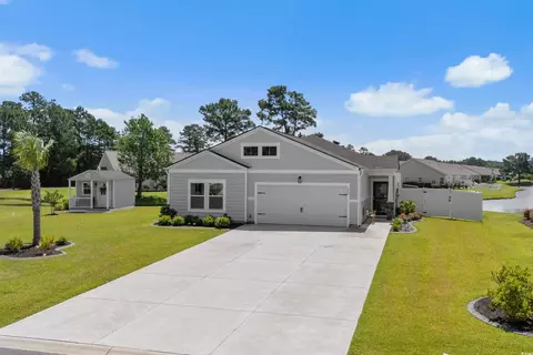 352 N Reindeer Rd, Surfside Beach, SC 29575