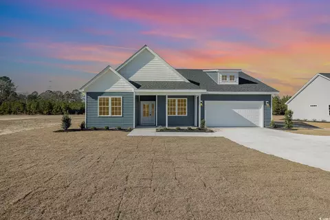 381 Log Cabin Rd, Loris, SC 29569