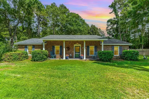 1829 Gibson Ave, Surfside Beach, SC 29575
